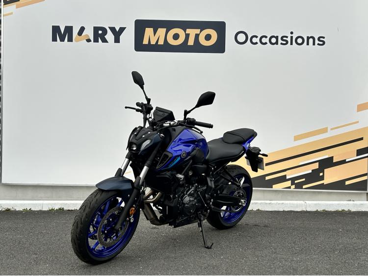 YAMAHA MT-07