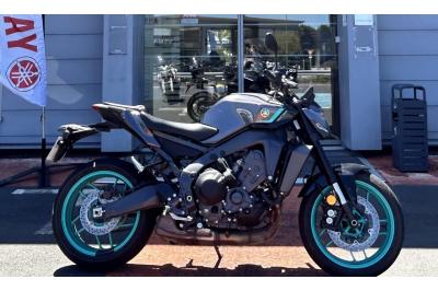 YAMAHA MT-09  Y-AMT