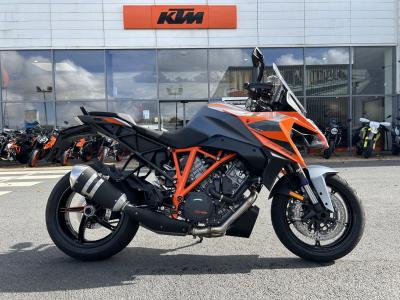 KTM 1290 SUPER DUKE GT