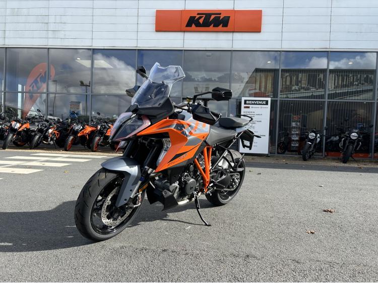 KTM 1290 SUPER DUKE GT