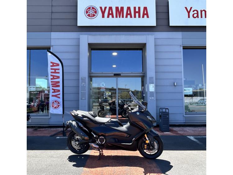 YAMAHA XP T-MAX 560 TECH MAX