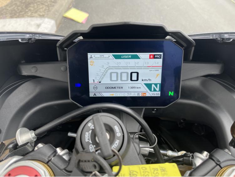 APRILIA RSV4 1100